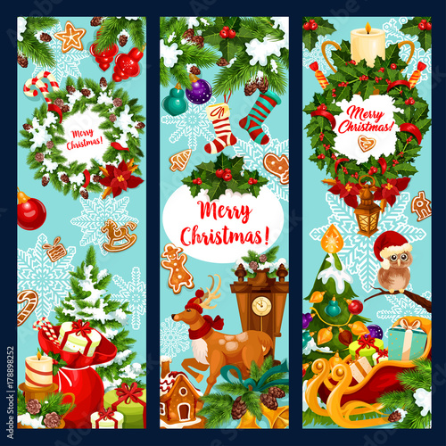 Christmas tree wreath with gift greeting banner