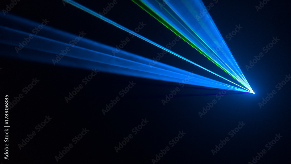 Disco laser light seen from the side - obrazy, fototapety, plakaty 