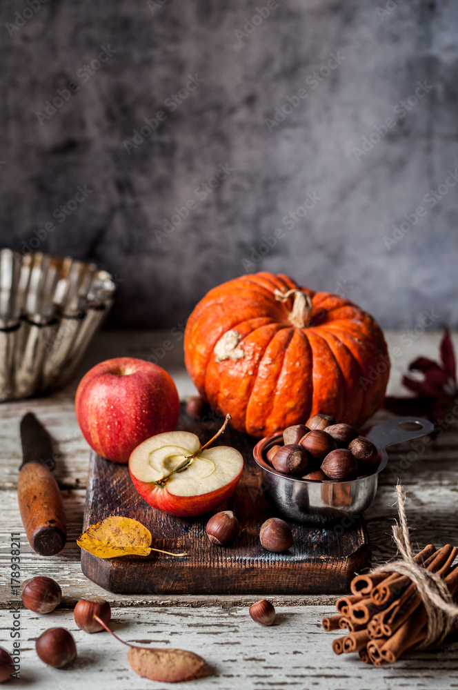 Pumpkin and Apple Pie Ingredients Pumpkin and Apple Pie Ingredients