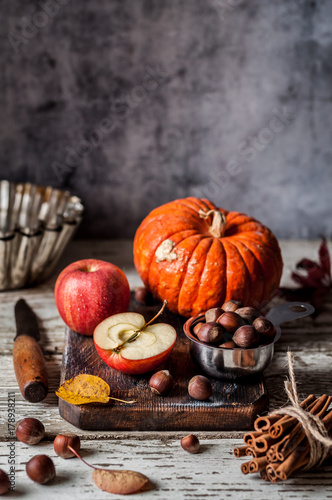 Pumpkin and Apple Pie Ingredients