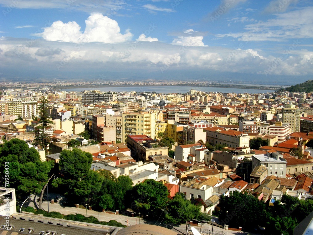Obraz premium Blick auf Cagliari