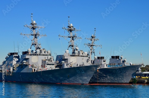                                                                                                  japan kanagawa yokosuka cruise naval port warship navy U.S. Forces Self-Defense Forces aircraft carrier
