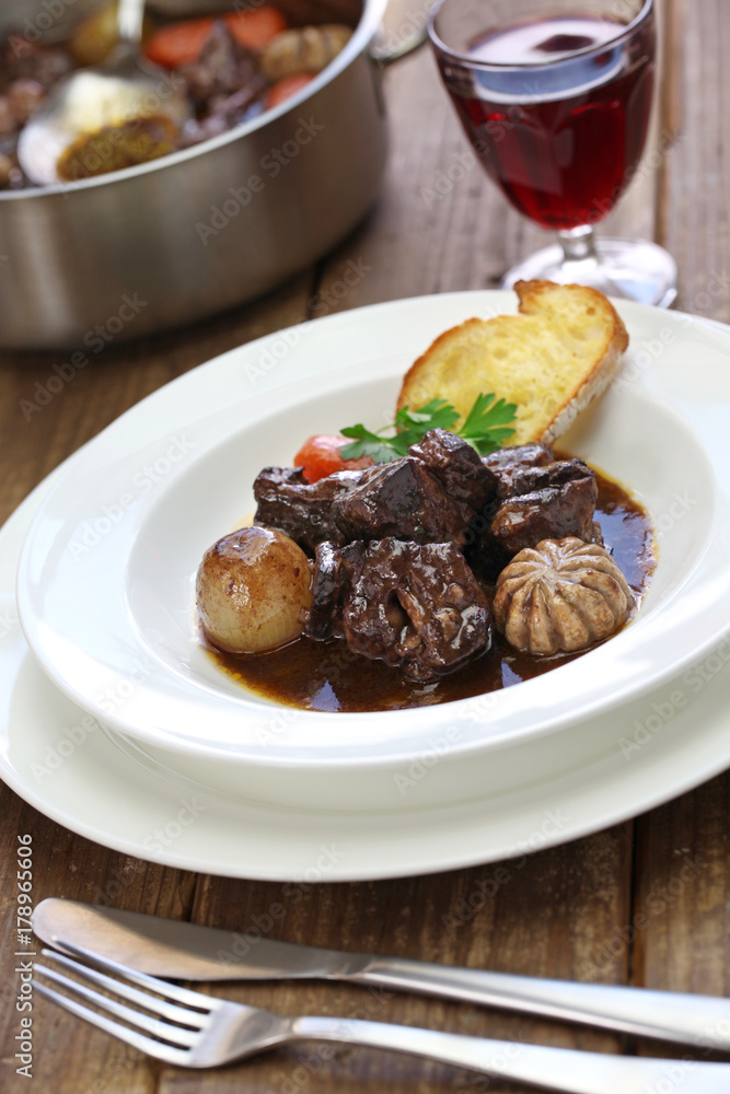beef bourguignon, beef stewed in red wine, french burgundy cuisine