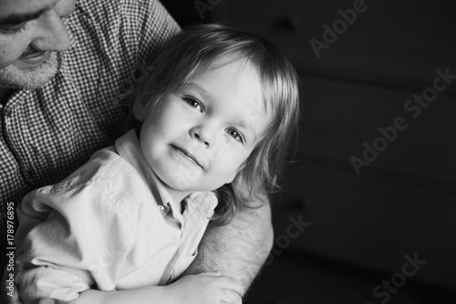 Tableau sur toile Portrait of father and little son.