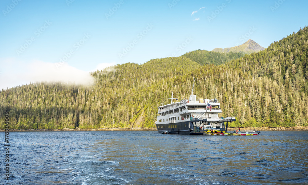 Fototapeta premium small passenger cruise ship vacation in Alaska