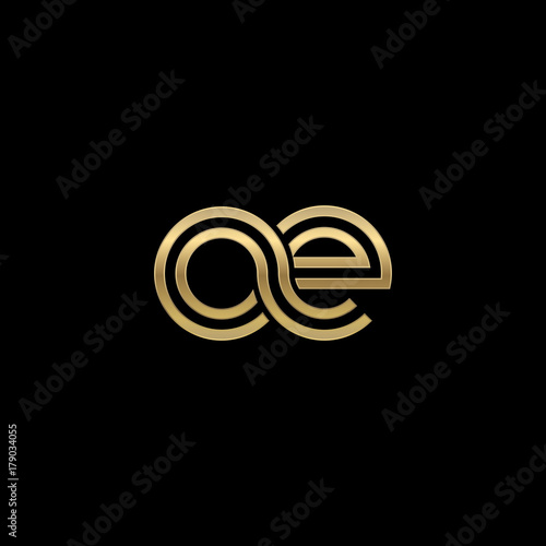 Initial lowercase letter oe, linked outline rounded logo, elegant golden color on black background