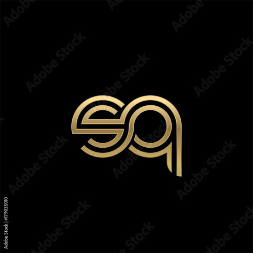 Initial lowercase letter sq, linked outline rounded logo, elegant golden color on black background