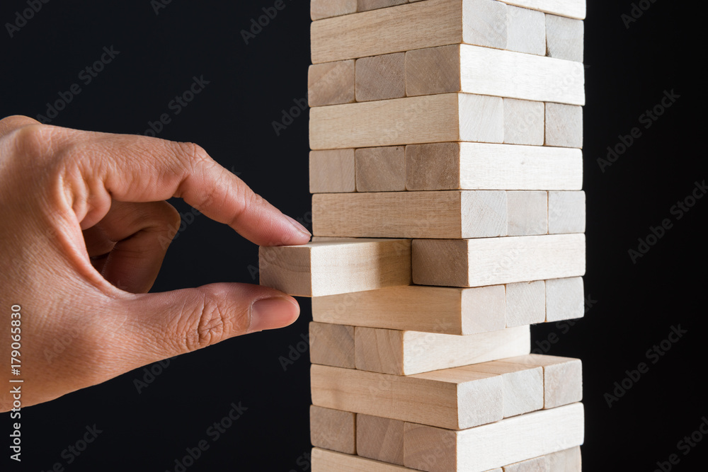 Planning, risk , solution and strategy in business Planning, risk , solution and strategy in business