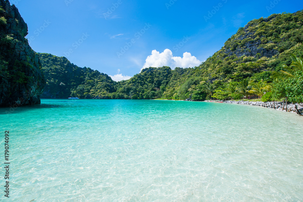 Beautiful Horse Shoe Island in Myanmar