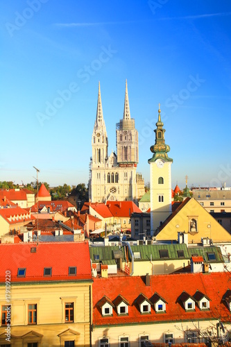 Wallpaper Mural Zagreb, Croatia Torontodigital.ca