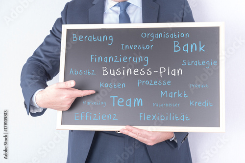 Business-Plan zur Finanzierung für Banken und Investoren photo