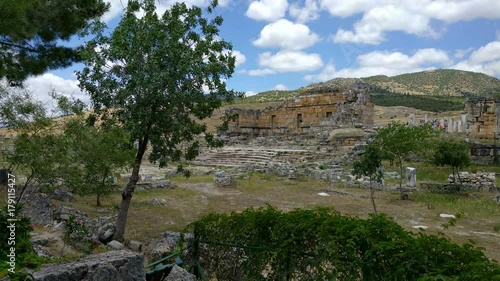 Heropolis near Pamukkale photo