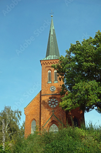 Dorfkirche Klein Wesenberg photo