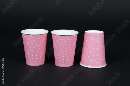 Gobelets en carton pour la fete