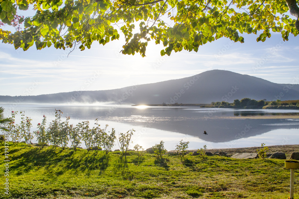 Fototapeta premium lago di Vico Italia