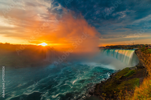 Beautiful Sunrise at Niagara Falls Horseshoe Waterfall