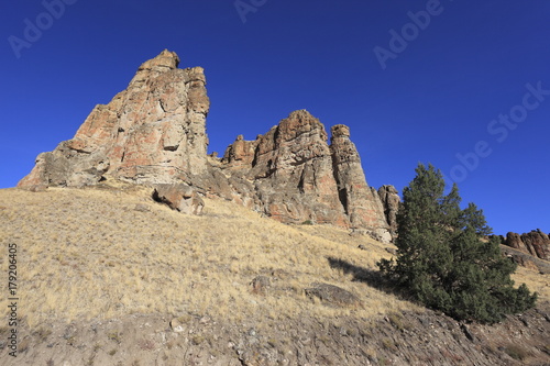 ジョン・デイ化石層国定公園のクラーノ・ユニットの岩山