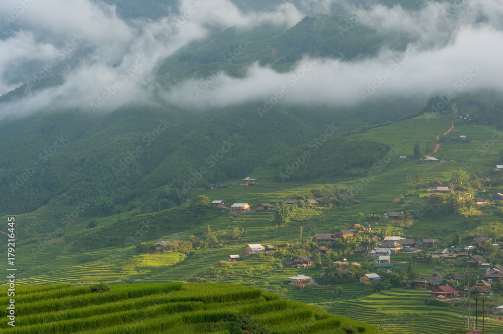 Fototapeta premium Picturesque mountain village and rice terraces