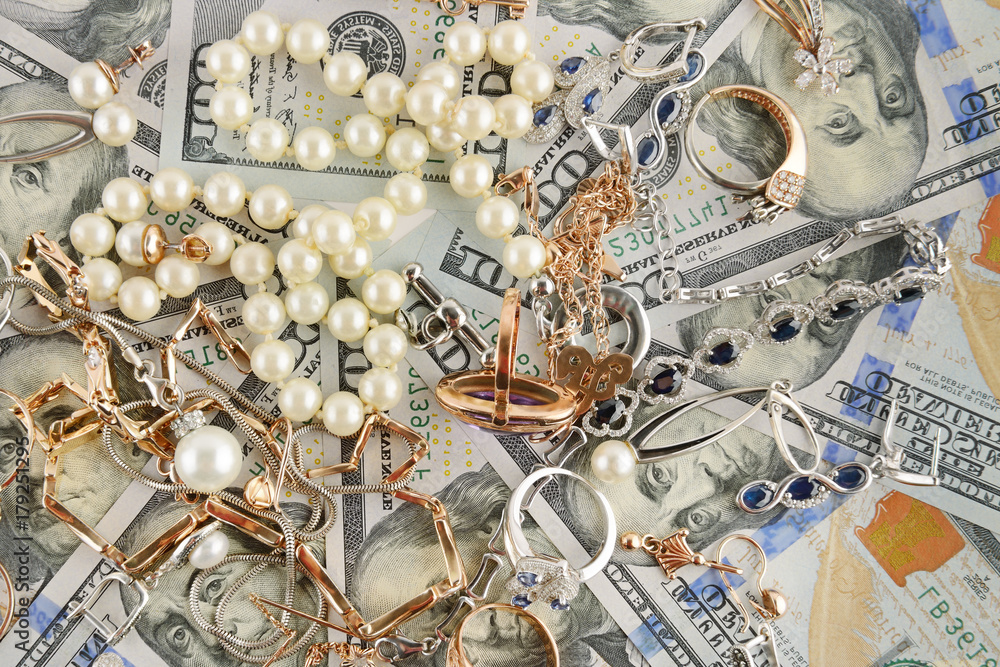 Paper Money and Jewelry Paper Money and Jewelry
