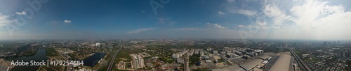 Fototapeta Naklejka Na Ścianę i Meble -  Panorama in city