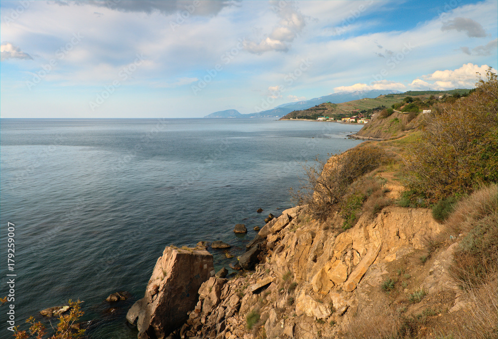 Fototapeta premium Rocky steep coast of the Black Sea