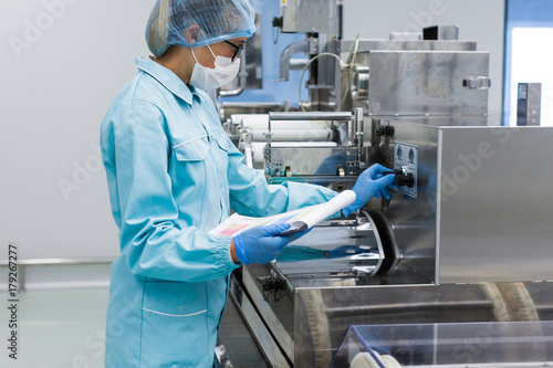 the operator monitors the operation parameters of the machine