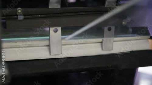 Print sheets loading in printing press