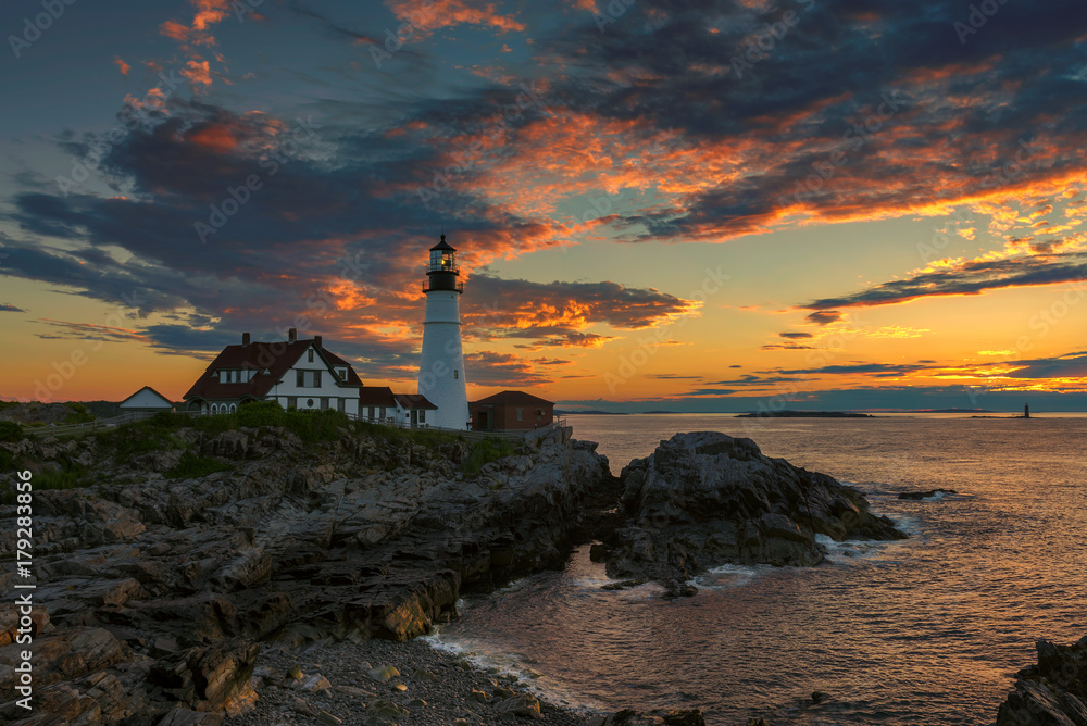 Portland Lighthouse at sunrise, Cape Elizabeth, Maine, USA.