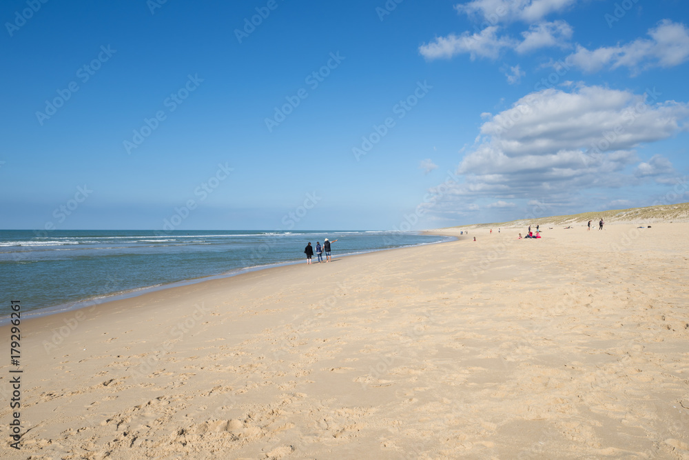 LEGE - CAP FERRET (Gironde, France), plage du Grand Crohot LEGE - CAP FERRET (Gironde, France), plage du Grand Crohot