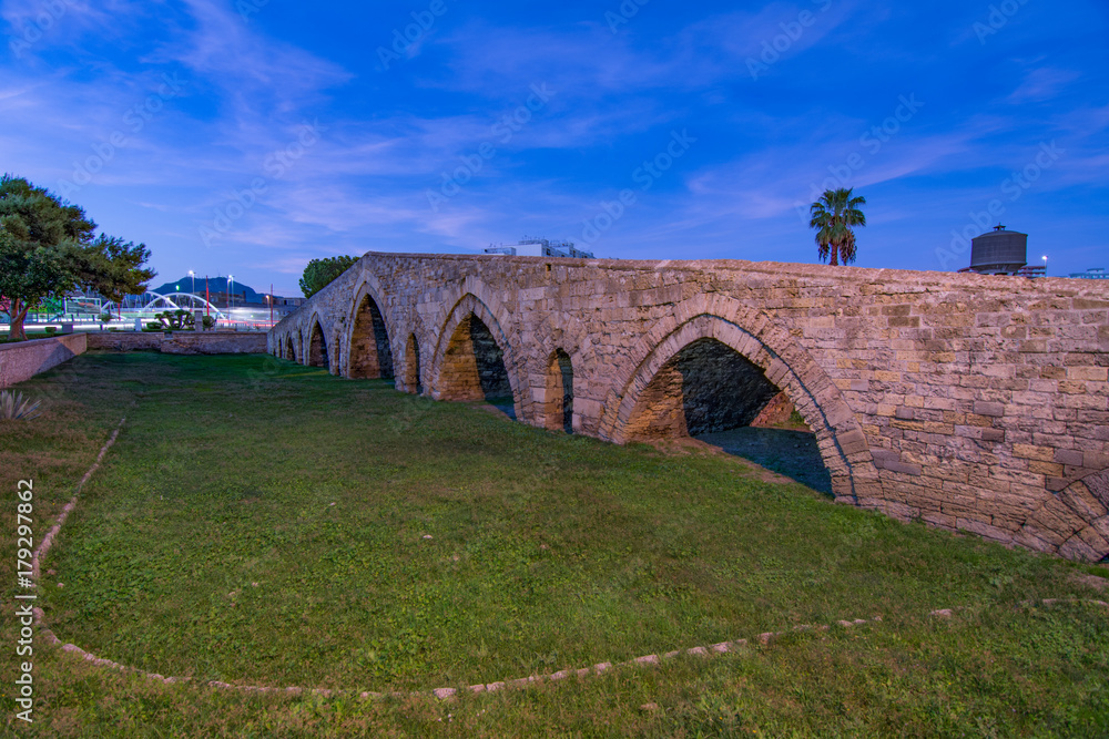 Ponte dell'Ammiraglio, città di Palermo IT