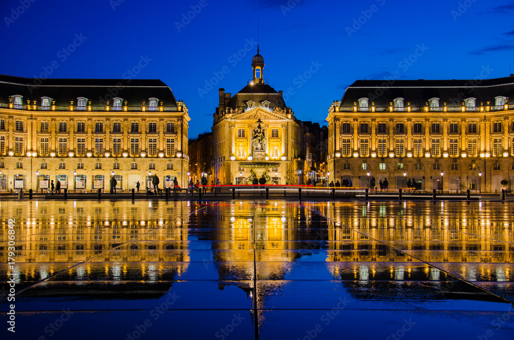 Reflection at blue hour of the Bourse Place in Bordeaux town	