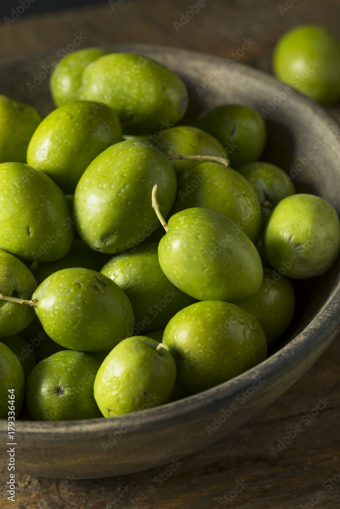 Raw Green Organic Fresh Olives Raw Green Organic Fresh Olives