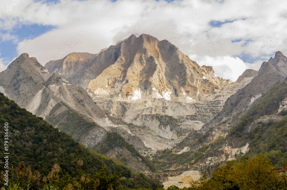 Fototapeta premium Marble quarries landscape in Carrara, Tuscany