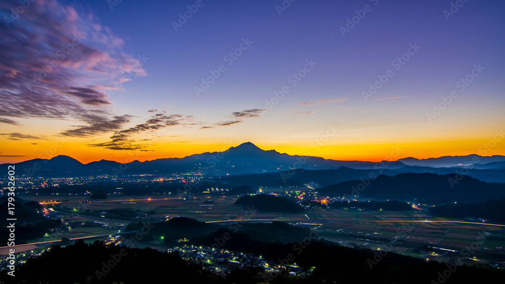 日本、中国地方、鳥取県、百名山、大山、絶景、母塚山より
