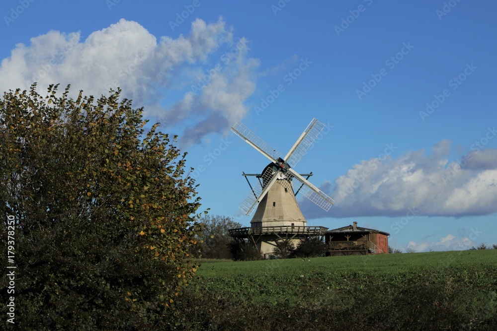 picturesque dutchman windmill