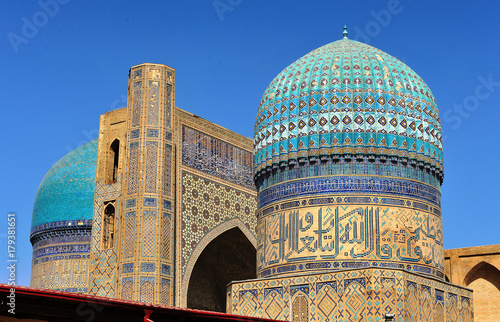 Samarkand: bibi khanym mosque photo