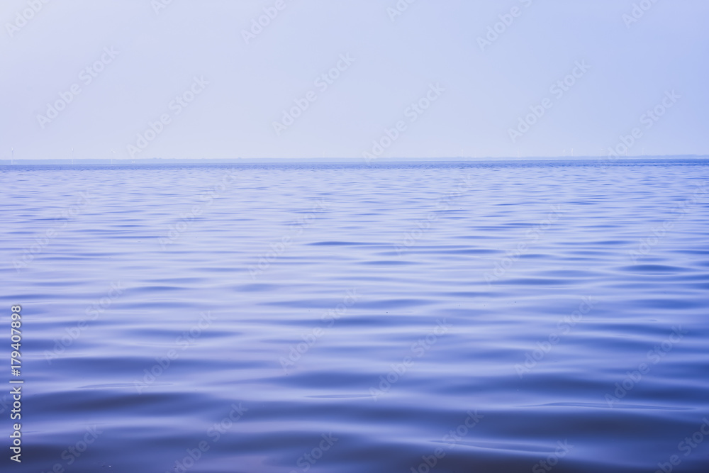 Fototapeta premium minimalist view of the lagoon - Puttalam Sri lanka