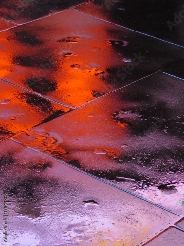 Fotografie london pavement at night, piccadilly circus abstract
