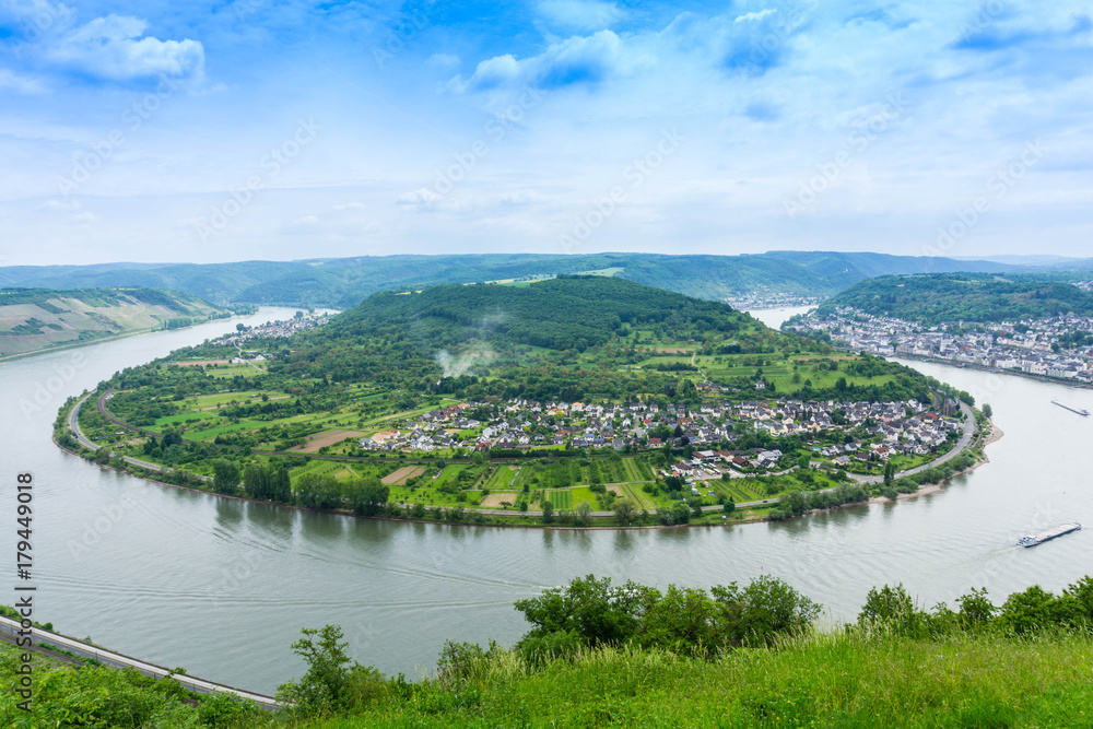 Rheinschleife Rheinbogen Bei Boppard Stock Photo Adobe Stock rheinschleife-rheinbogen-bei-boppard-stock-photo-adobe-stock