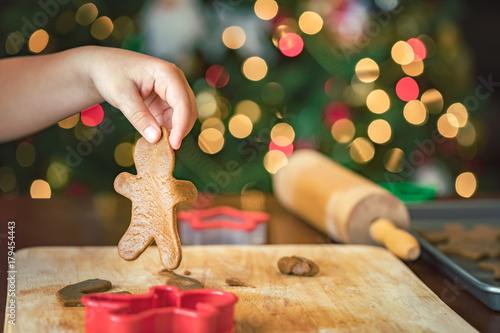 Making Christmas gingerbread cookies