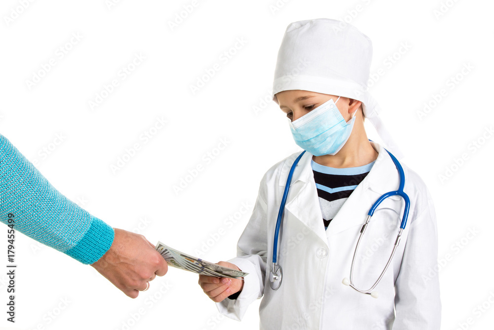 Low doctor's salary Low doctor's salary