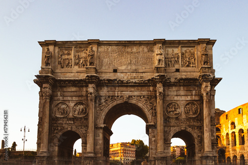 Constantine's arch 1