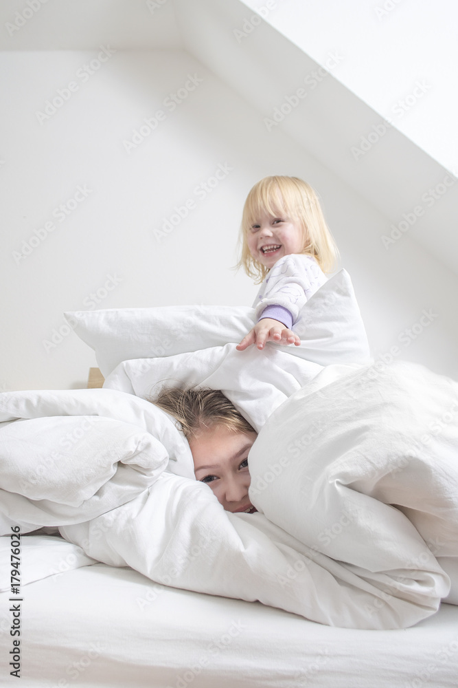 The man in bed. Nobody can find me. The man in bed. Nobody can find me.