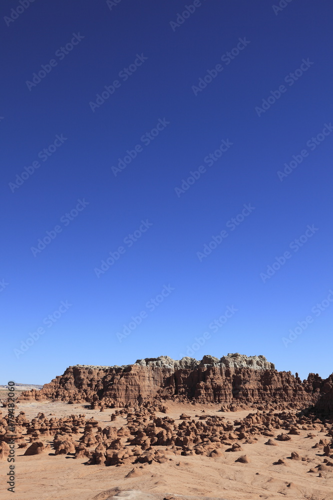 Fototapeta premium ゴブリン・バレー州立公園の奇岩群