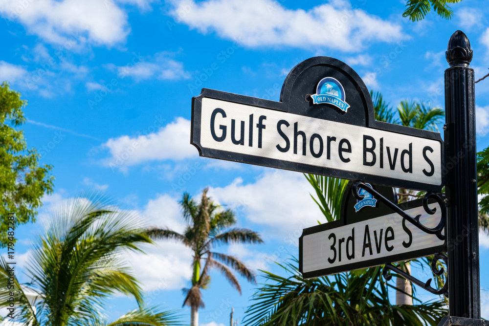 Fototapeta premium Naples Florida cityscape