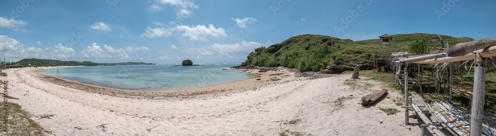 Fototapeta premium Turtle beach (Tanjung Aan) Kuta. Lombok. Indonesia