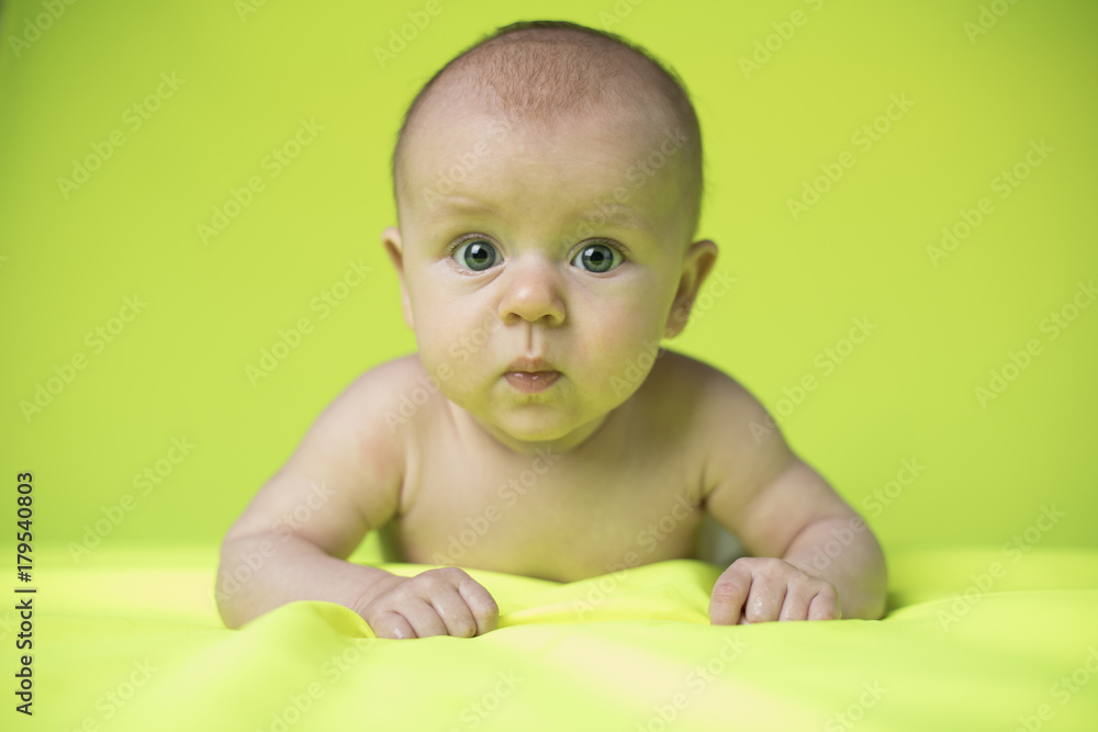 Crawling baby girl Crawling baby girl