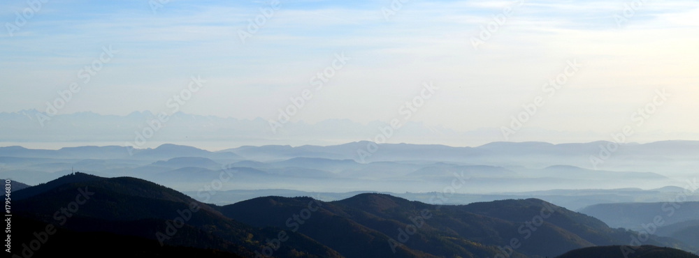 Schwarzwald-Bergpanorama Schwarzwald-Bergpanorama