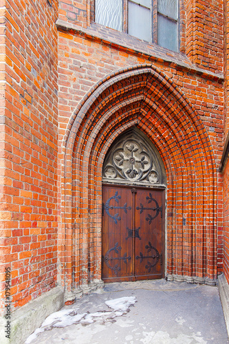 arch in the old town of Riga