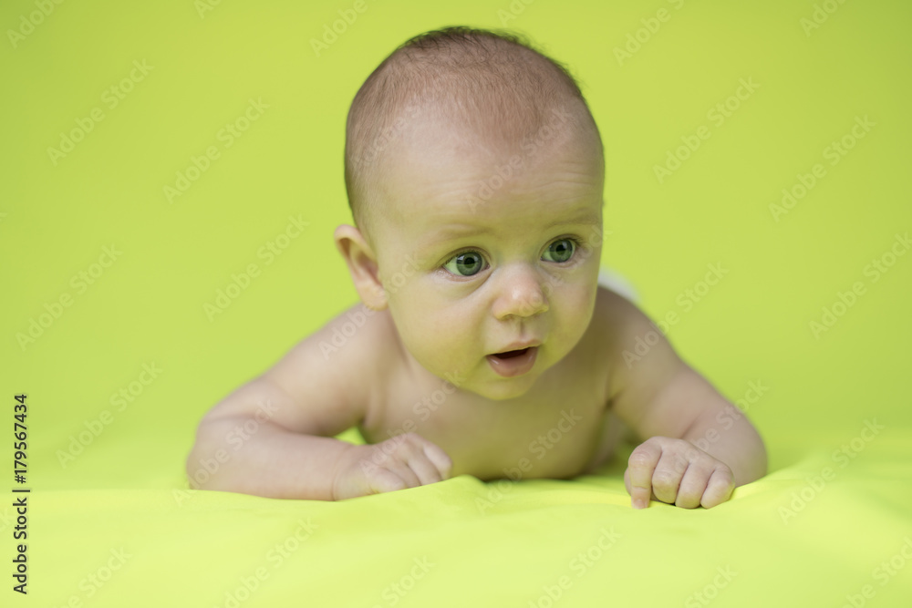 Funny crawling baby girl Funny crawling baby girl